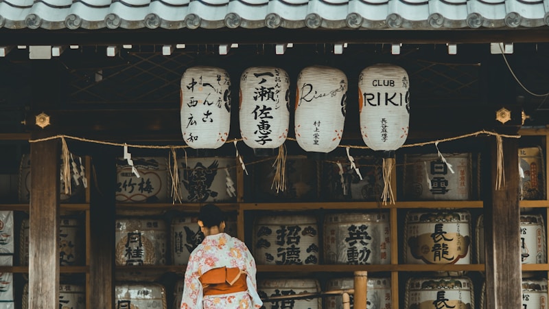 お盆とは?意味・由来・時期・迎え方までやさしくわかる完全ガイド