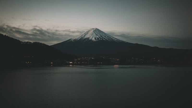 山の日とは？2026年の日付・由来・楽しみ方をやさしくわかりやすく解説